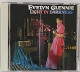 ���C�g�E�C���E�_�[�N�l�X�`�p�[�J�b�V�����̐��E