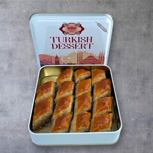 Walnut Turkish Baklava Pastry, Baklava Gift Box With Walnut, Turkish Food, Traditional Turkish Dessert Gift Box, 1.1 LB 12 Piece