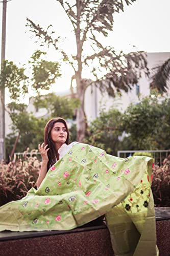 Image of DEVANGI Women's Floral Silk Blend Dupatta