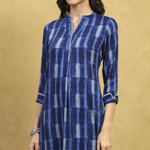 Image of Rangriti Women's Rayon Printed Straight Kurta