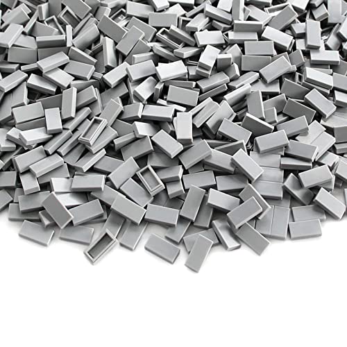 Light Bluish Gray 1×2 Tile ×700 Parts and Pieces Flat MOC Bricks, Bulk Building Blocks for Smooth Surface Wall Floor, Toy Accessories Compatible with Major Brands