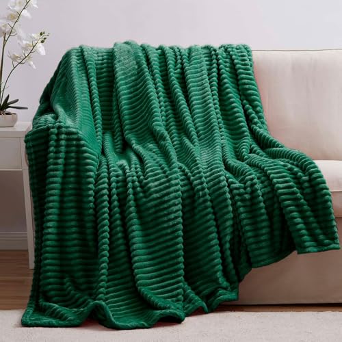 Image of Nestl Blanket for Bed - Cozy Warm Fuzzy Blankets for Women (05 - Hunter Green, Queen (90 inch x 90 inch))