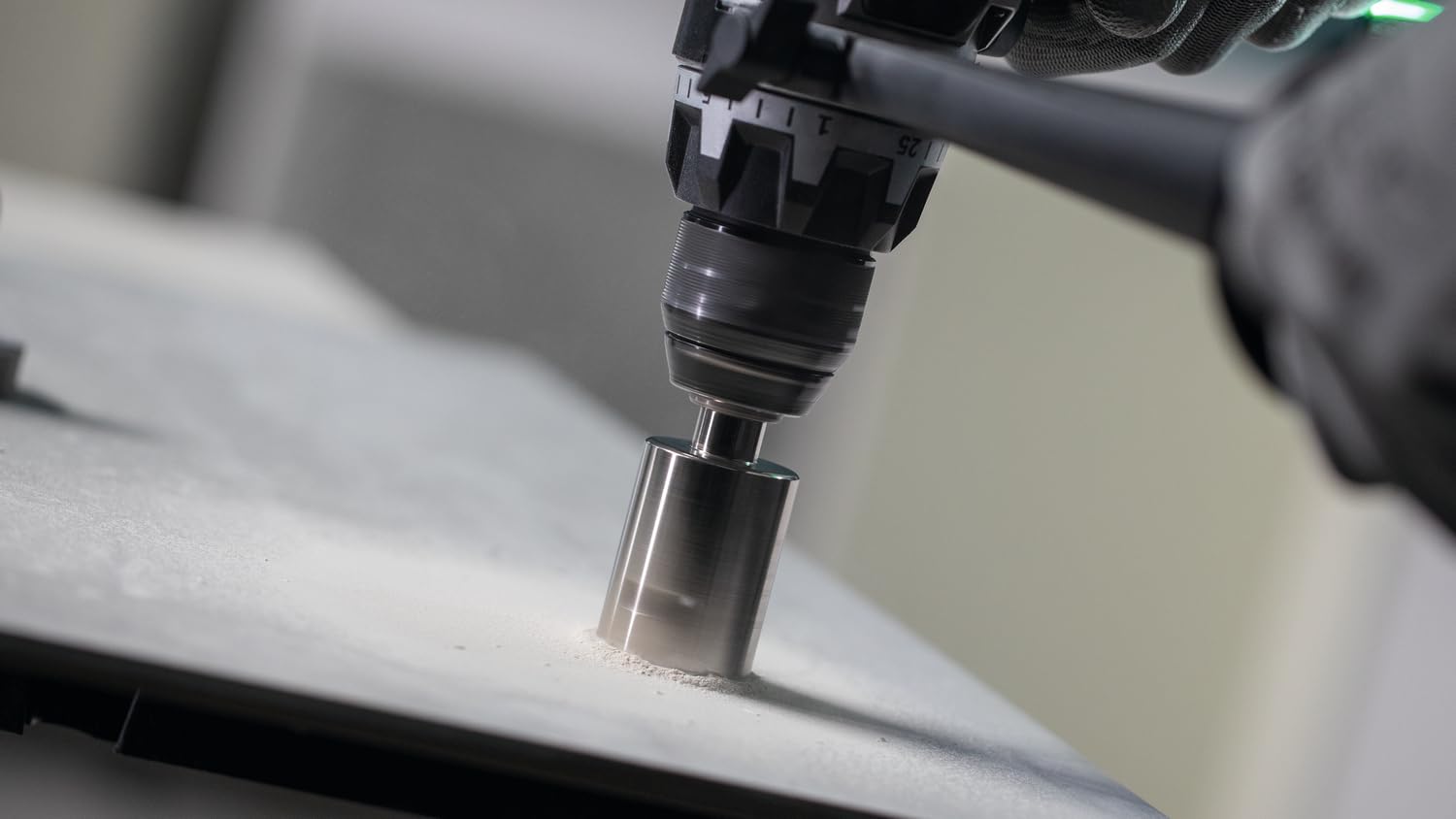 Bosch 1x Sega a tazza con mandrino per piastrelle