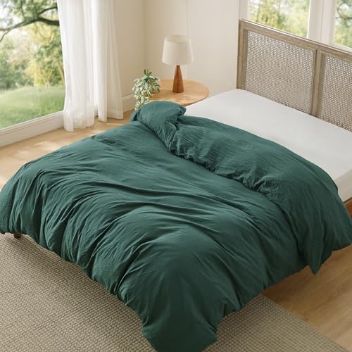 Image of Bedsure Duvet Cover Queen Size Only - Prewashed Cotton-Like Polyester Extra Soft All Season Bedding, Includes 1 Duvet Cover 90x90 Inches with Zipper Closure, Forest Green, Comforter Not Included
