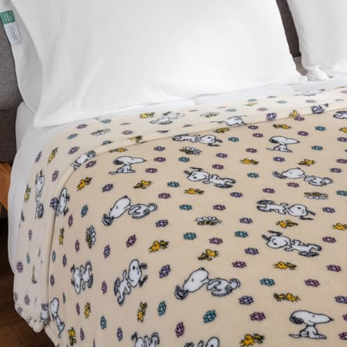 Image of Berkshire Blanket Peanuts VelvetLoft Cute Character Snoopy Plush Blanket,Peanuts Woodstock Snoopy Spring Frolic Large Canvas,King 90 in x 108 in (Official Peanuts Product)