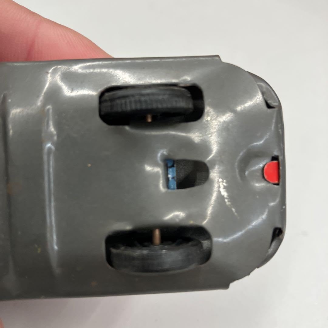 ブリキの自動車(メカニカル・ウォーキング・カー)日本製 ブリキの自動車(メカニカル・ウォーキング・カー)日本製 ブリキ