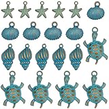 Breloques Coquillage 4 Style:L'emballage contient 4 modèles de breloques à la patine verte., étoiles de mer, coquillage, tortue, conque, vous permettant de combiner et d'assortir pour créer des bijoux sur le thème de la plage
