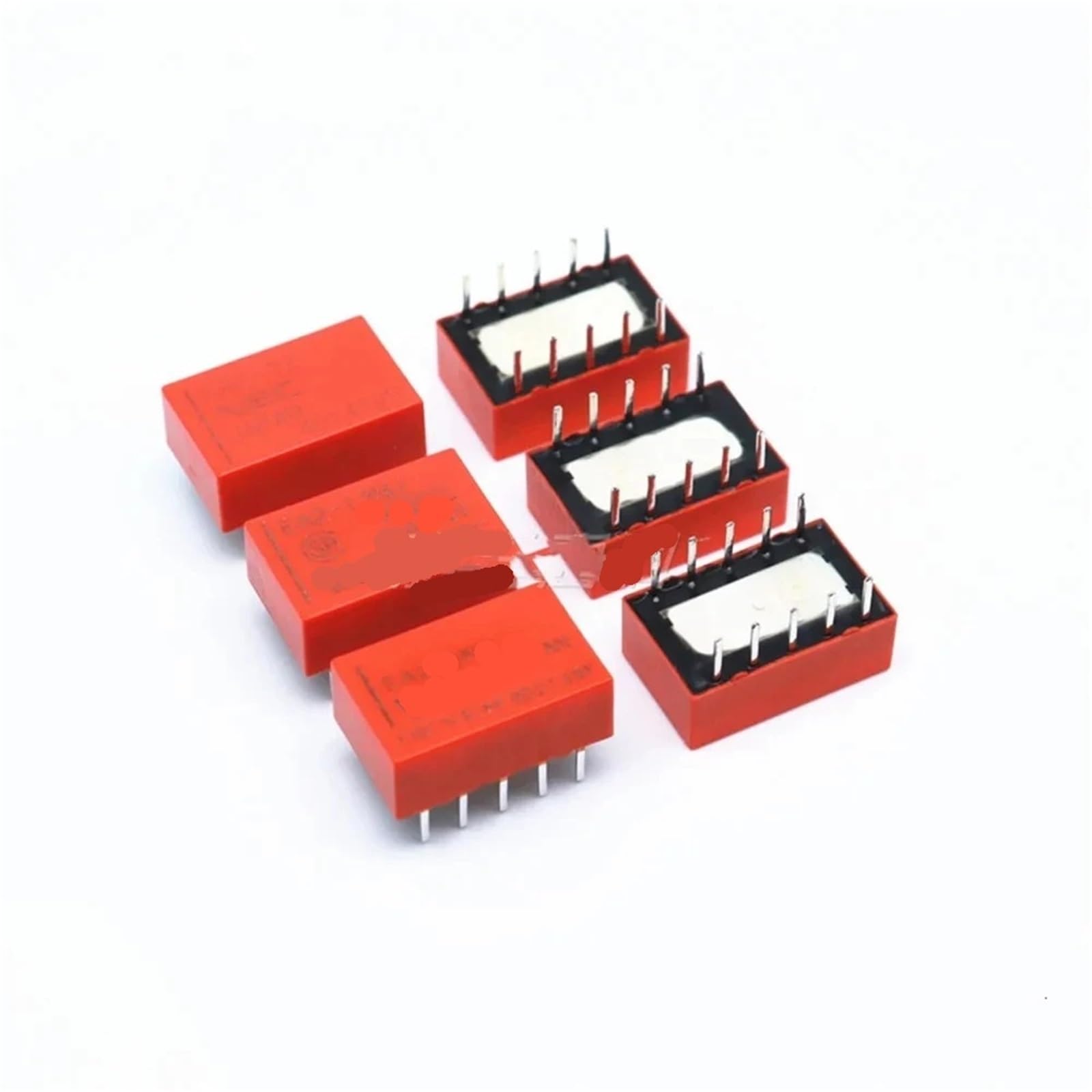Relais EA2-5NU pour remplacer un composant EC2 défectueux sur circuit PCB