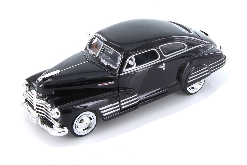 Amazon.co.jp: Motormax 73266blk 1948 シボレー エアロセダン