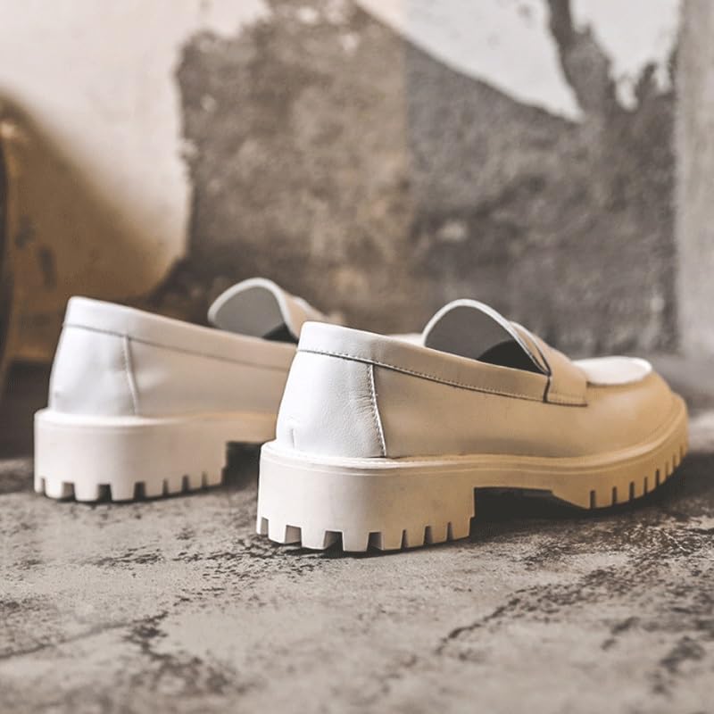 Men's Casual Flats Soft Driving Walking Loafer Shoes Breathable Comfort Business Oxford Shoes Men Classic Patent Leather Shoes2