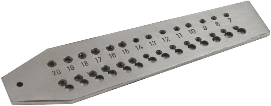 Tap and Die Set 15 pcs. In a Wooden Box - SFC Tools- 28-620