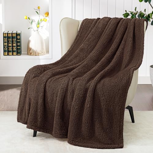 Exclusivo Mezcla Kuscheldecke Fleece Decke für Sofa, Flauschig Kuschelig und Warm Wohndecke Plüschdecke für alle Jahreszeiten, 130 x 150 cm, Braun
