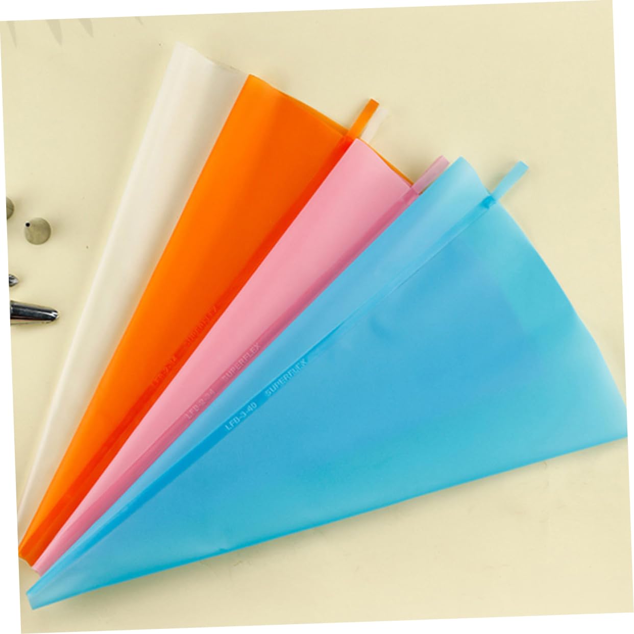 MUCKLILY 3pcs Silicone Pastry Bag Reusable Icing Bags for Cake and Cupcake Decorating Opening for Baking Accessories