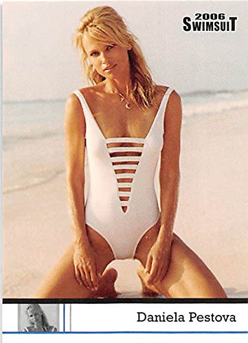 Daniela Pestova big Calendar　2002 Daniela Pestova big Calendar 2002 Vogue Singapore November