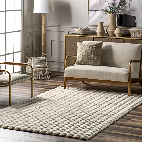 nuLOOM Jeni Solid Faux Rabbit Machine Washable Area Rug - 5x8 Machine Washable Area Rug Casual Beige Rugs for Living Room Bedroom Dining Room Kitchen