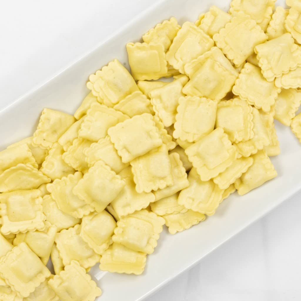 Ravioli al huevo relleno de carne - 3000