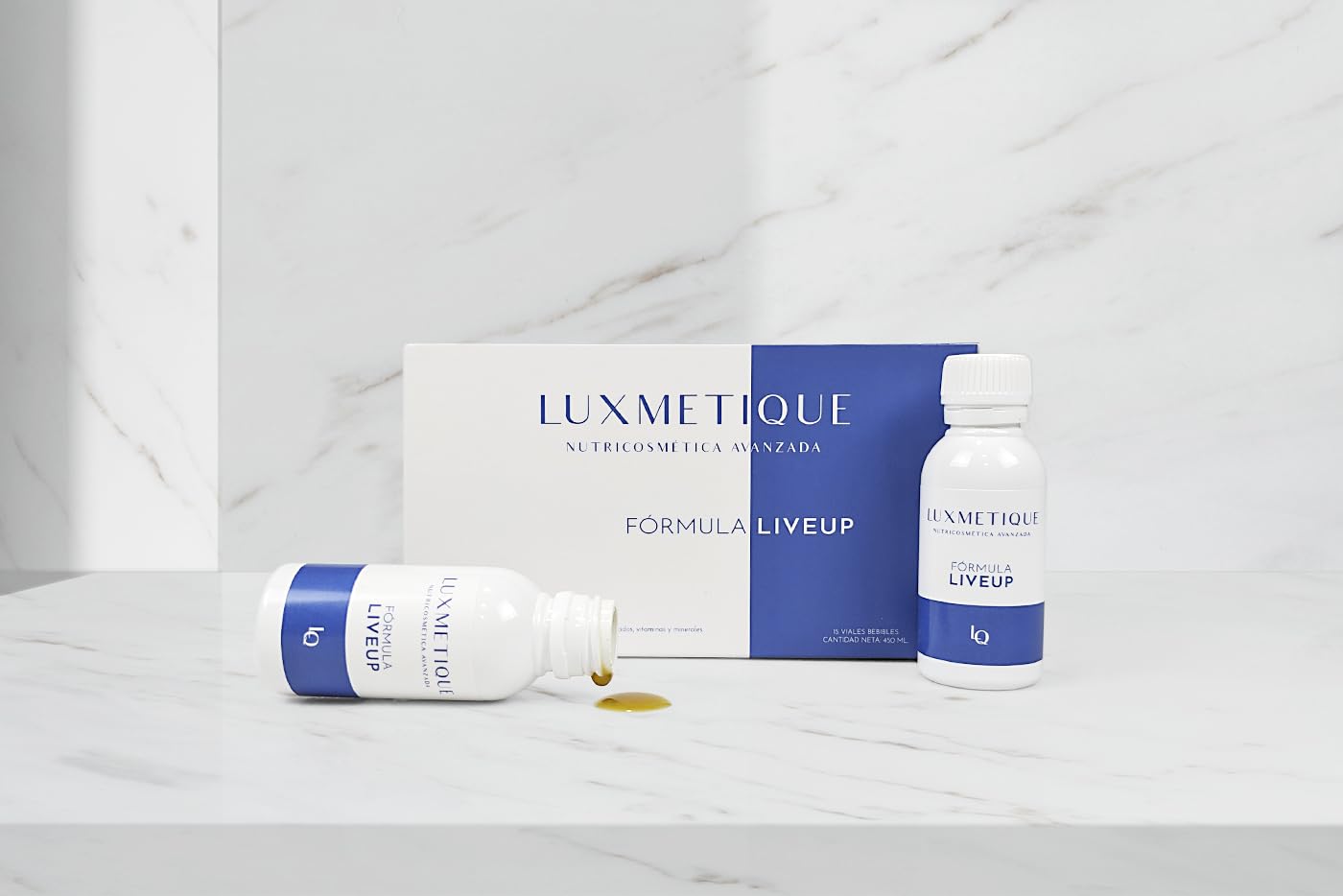 LUXMETIQUE® Liveup Formula - Reduce Estrés y Ansiedad, Mejora el Estado de Ánimo - Con Safr'inside™ (Azafrán), Sunphenon® y Robuvit® - Energía y Rendimiento Físico - 15 Viales Bebibles