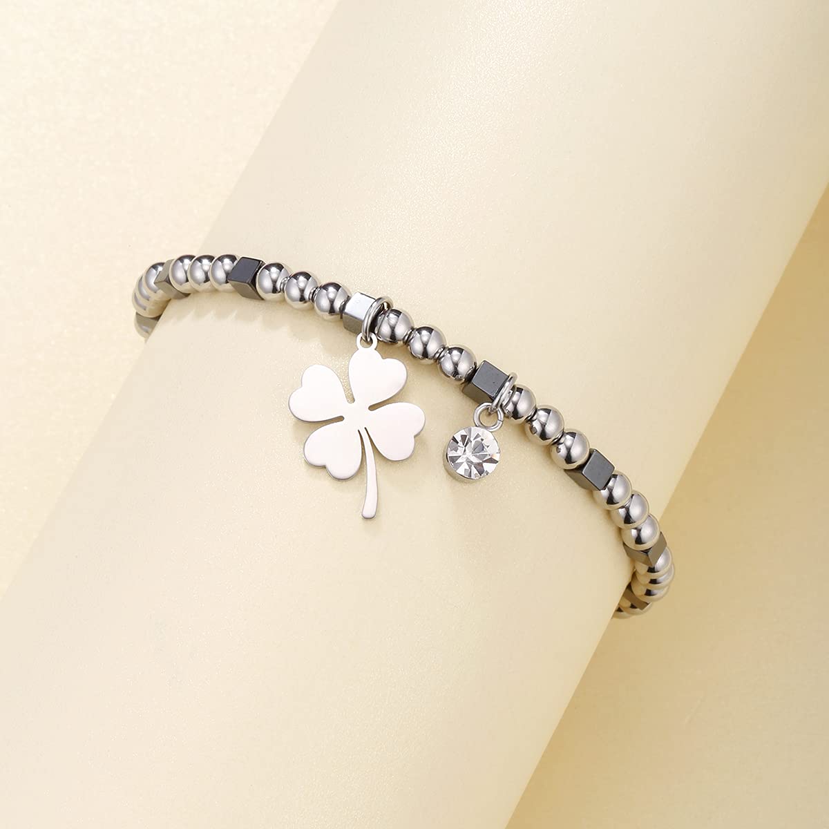 Ouran Bracciale elastico con perline da donna in acciaio inox con cristallo per ragazze, regalo per amici