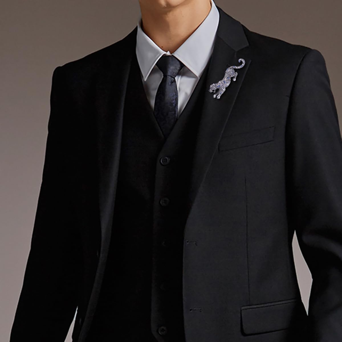 Personalized Rhinestone Leopard Brooch Pin Green Blue Crystal Leopard Brooch Fashion Cool Brooch Lapel Pins Clothes Bag Hat Dress Suit Jewelry for Men - Image 9