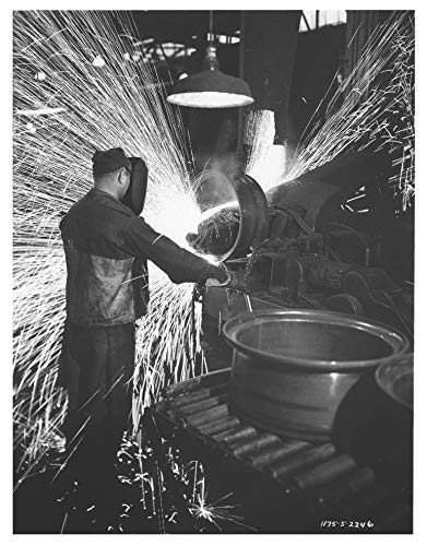 The Goodyear Tire & Rubber Company: A Photographic History, 1898-1951 (Ohio History and Culture)