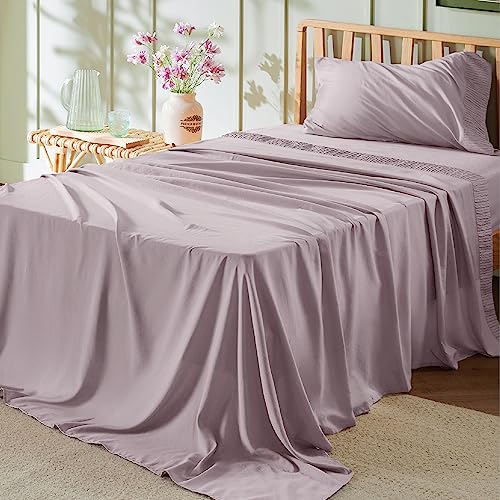 Image of Bedsure Twin Sheets Set - 3 Pieces Soft Twin Bed Sheets - Breathable & Cooling - Hotel Luxury - Easy Care Polyester Microfiber Bedding for Women, Men, Pink Mocha