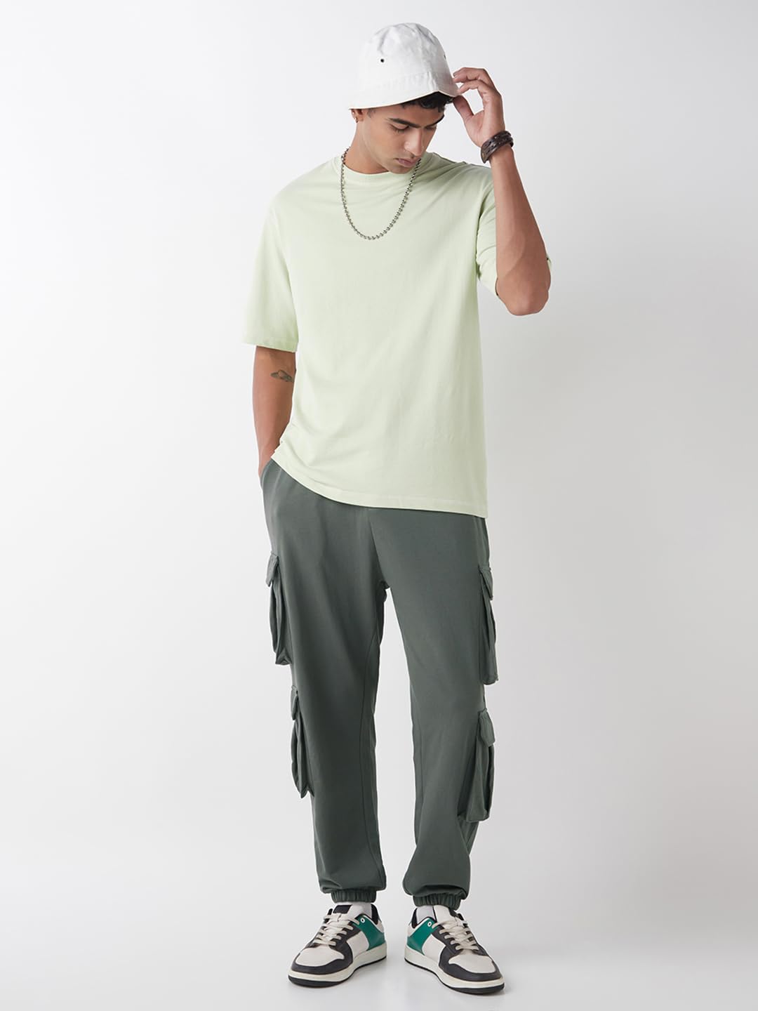 Bewakoof Air 1.0 Solid Super Loose Fit Terry Jogger męskie
