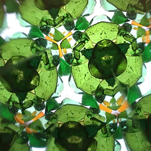 Kaleidoskop aus natürlichem Haselholz mit rohem, ausgewaschenem Strandglas