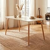 table à manger extensible laqué Embouts chromés ajustables : chaque pied est équipé d’un vérin discret permettant de compenser les petites irrégularités du sol et de garantir une table toujours bien stable.