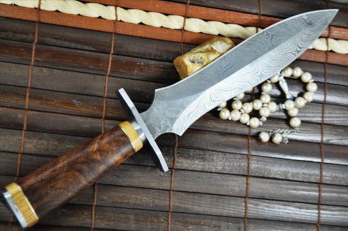 Coltello da caccia in acciaio Damasco, fatto a mano, personalizzato