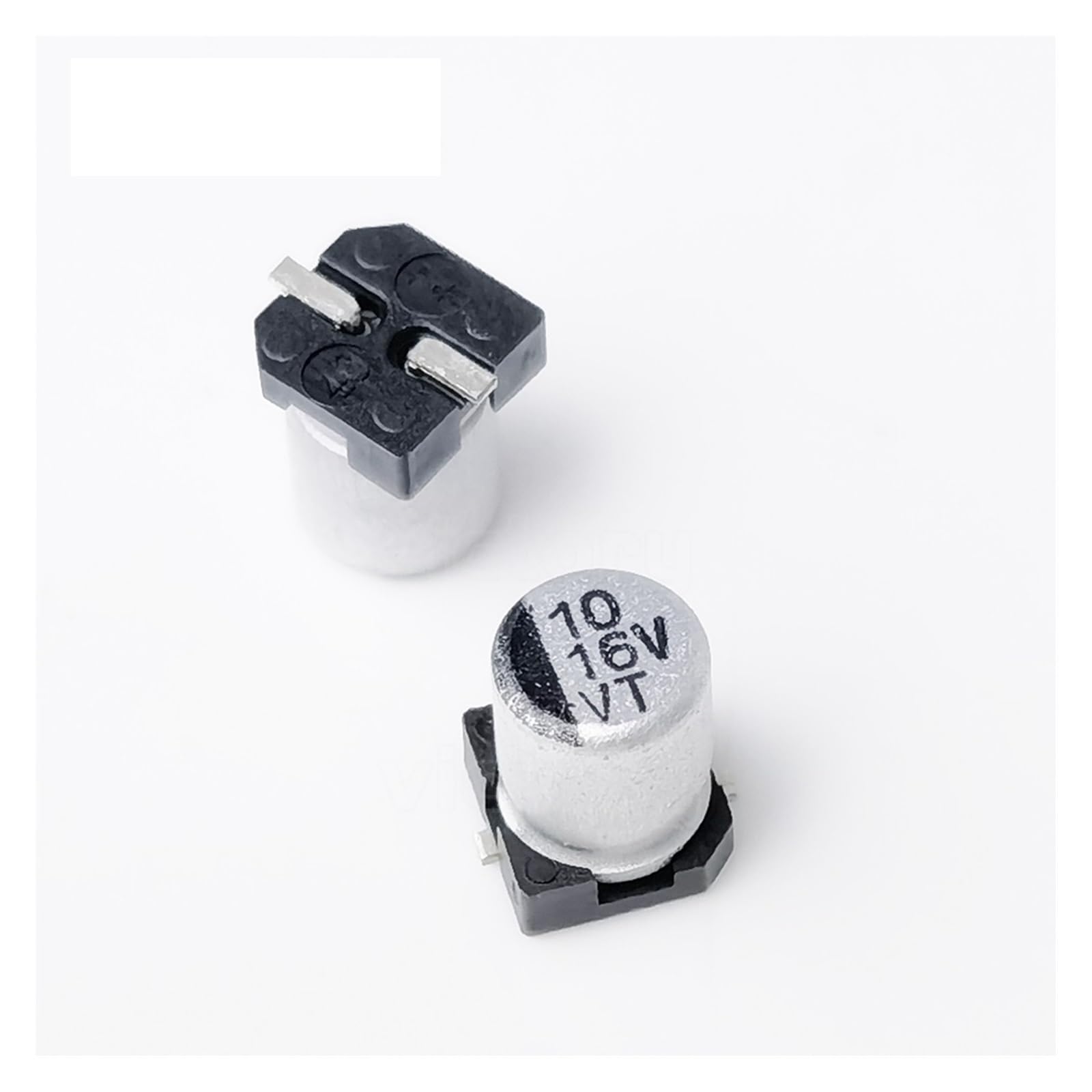 Condensateur électrolytique SMD 16V 10uF 3x5.4mm pour composants de circuits imprimés