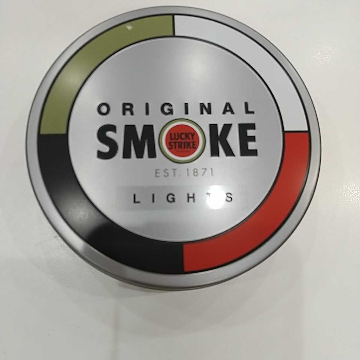 Amazon.co.jp: ラッキーストライク 灰皿 : ファッション