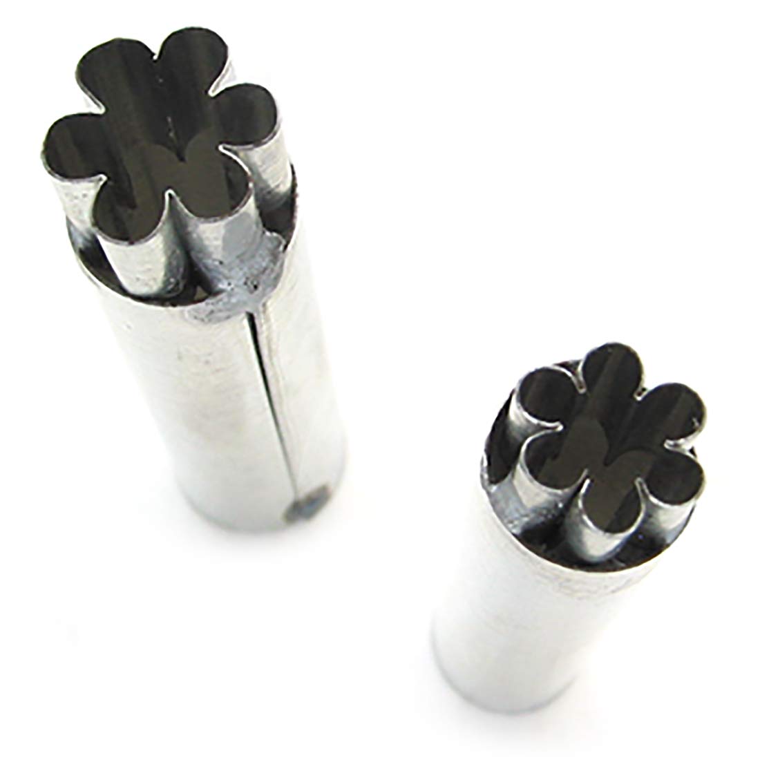 W OF S A SCOTT CLARK WOOLLEY Lily of the Valley Cutters (Set of 2 Sizes) by World of Sugar Art