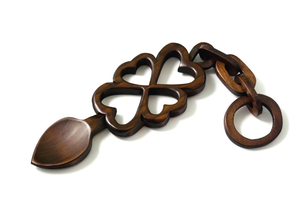 Four-leaf clover Celtic Love Spoon - Hand carved in Welsh Lovespoons