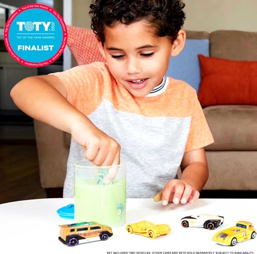Hot Wheels 2 Toy Cars, Colour Reveal Toy Vehicles in 1:64 Scale, Includes 2 Colour Shifters, 3 Reveals in Hot and Cold Water, Cars for Kids Ages 3 and Up, Styles May Vary, GYP13 - Image 3