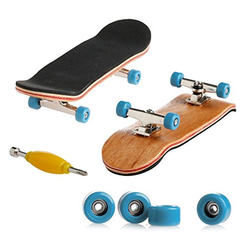 Lottoyday Mini Maple Fingerboard Set for Kids (Light Blue)