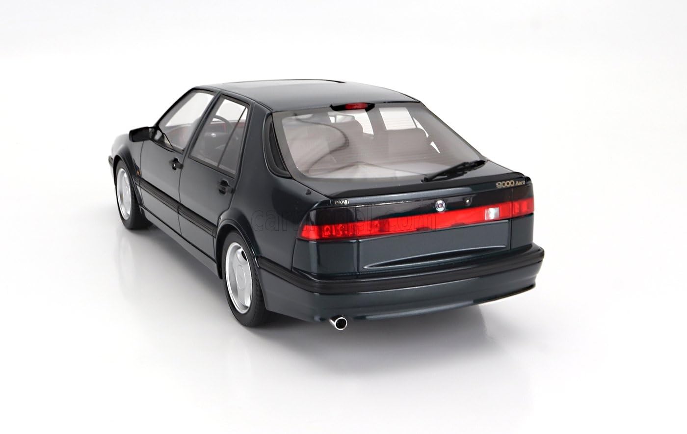 BOS 1:18 1970 Suffix A beige BOS166 Resin Model Limited | Australia