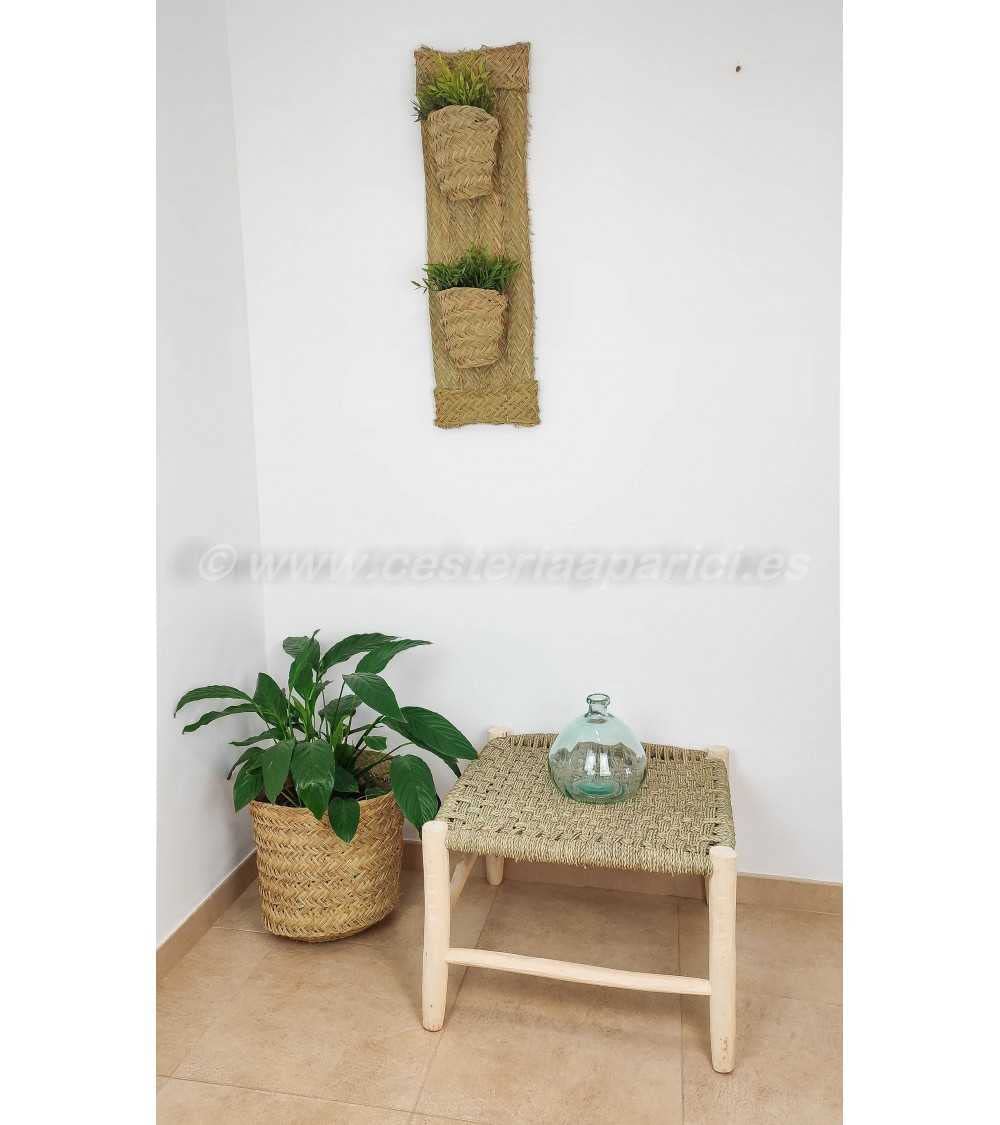Cestería Aparici - Macetero Colgante de Esparto Natural para Plantas de Interior y Terraza. Cesto Artesanal de Pared para Decoración Rústica y Cocina. (Modelo Matoi, Ref. 4402).