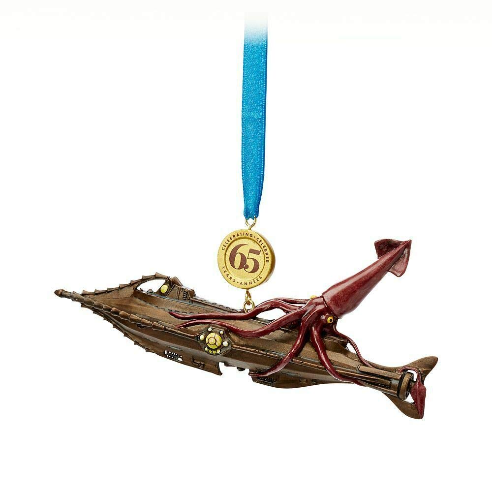 Disney - ディズニー　20,000 Leagues Under the Sea フィギュア Rare Disney 20,000 Leagues Under The Sea Nautilus & Giant