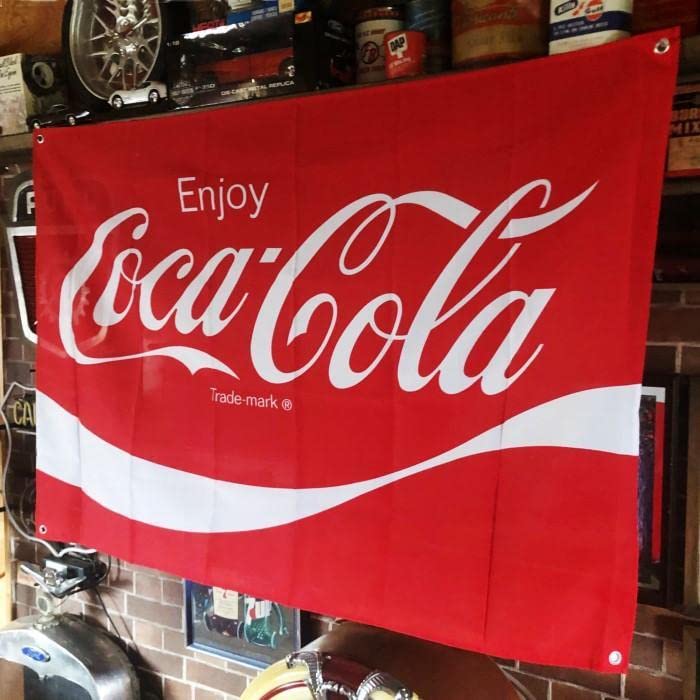コカ・コーラ販促垂れ幕 コカ・コーラ ポスター 垂れ幕 - メルカリ