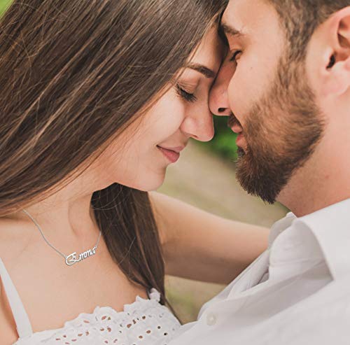 Q&Locket Personalized Custom Name Necklace Script Initial Nameplate Necklaces for Womens4