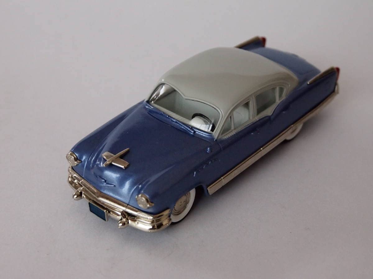 ブルックリン　1953 ストリームライン　1/43 Amazon | Brooklin ブルックリン Models 1/43 1953 KAISER MANHATTEN