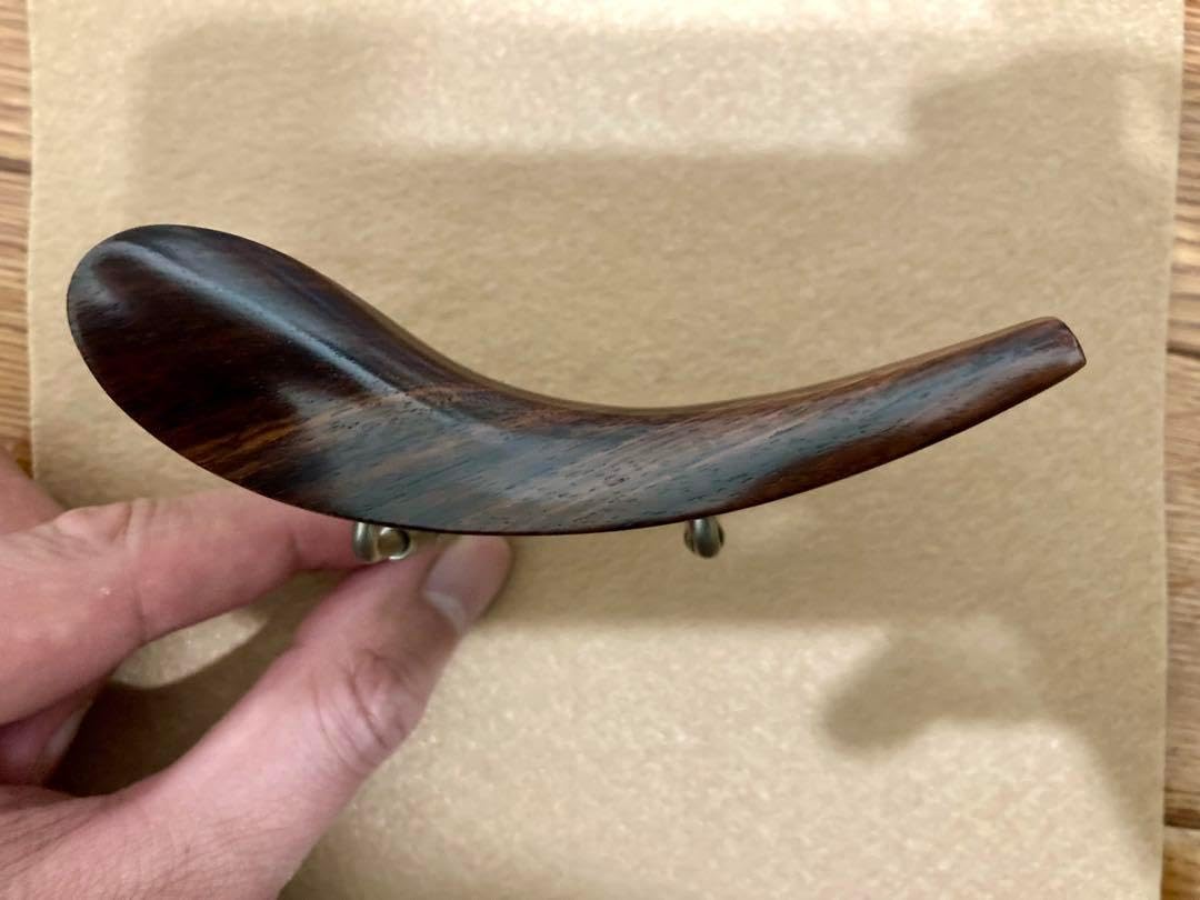 ヴァイオリン、ヴィオラ用顎当て（チタン脚） バイオリン・ビオラ用