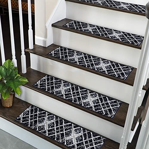 SUSSEXHOME Carpet Stair Treads for Wooden Steps - Indoor Staircase Step Treads with Thick Carpet & Pattern Design - Self Adhesive Safety Treads to Prevent Slipping - Pet & Kid-Friendly - 7-Pack