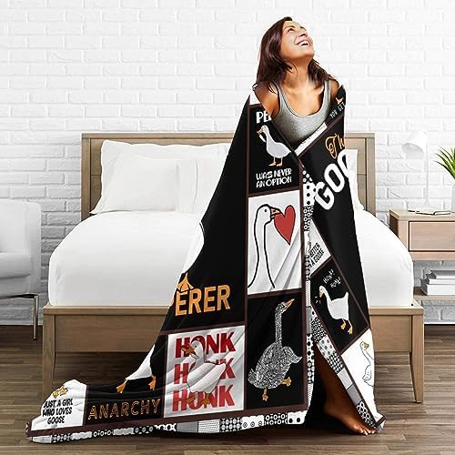Funny Goose Soft Cozy Cute Plush Throw Blanket - Warm Lightweight Flannel Fleece Bedding - Goose Stuff Animal Decor - Gifts for Lovers, Girls, Kids, Adults, Women - 40"x50" - Image 5