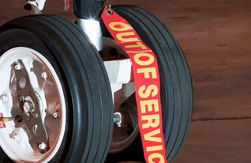 DeGroff Aviation Out of Service Streamer miniatura 1