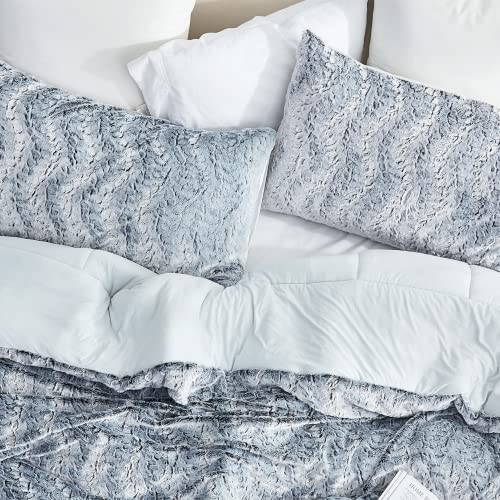 Byourbed Wolf Tracks - Coma Inducer® (with Butter) Standard Sham (2-Pack) - Coyote Gray