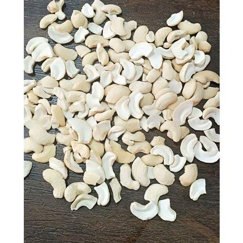 Image of Radha Govind Organic Broken 4-Piece Cashew Nuts Spit Cashews (Kaju 4 Tukda) (200 GRAM)