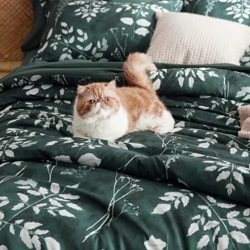 Image of Bedsure Floral Forest Green Comforter Set, Full Bedding Sets, 7 Piece | Bed in a Bag, Comforters, Bedroom, Reversible, Fluffy, Whisper-Quiet, All-Season, Polyester, Easy Care, Botanical-Chic, OEKO