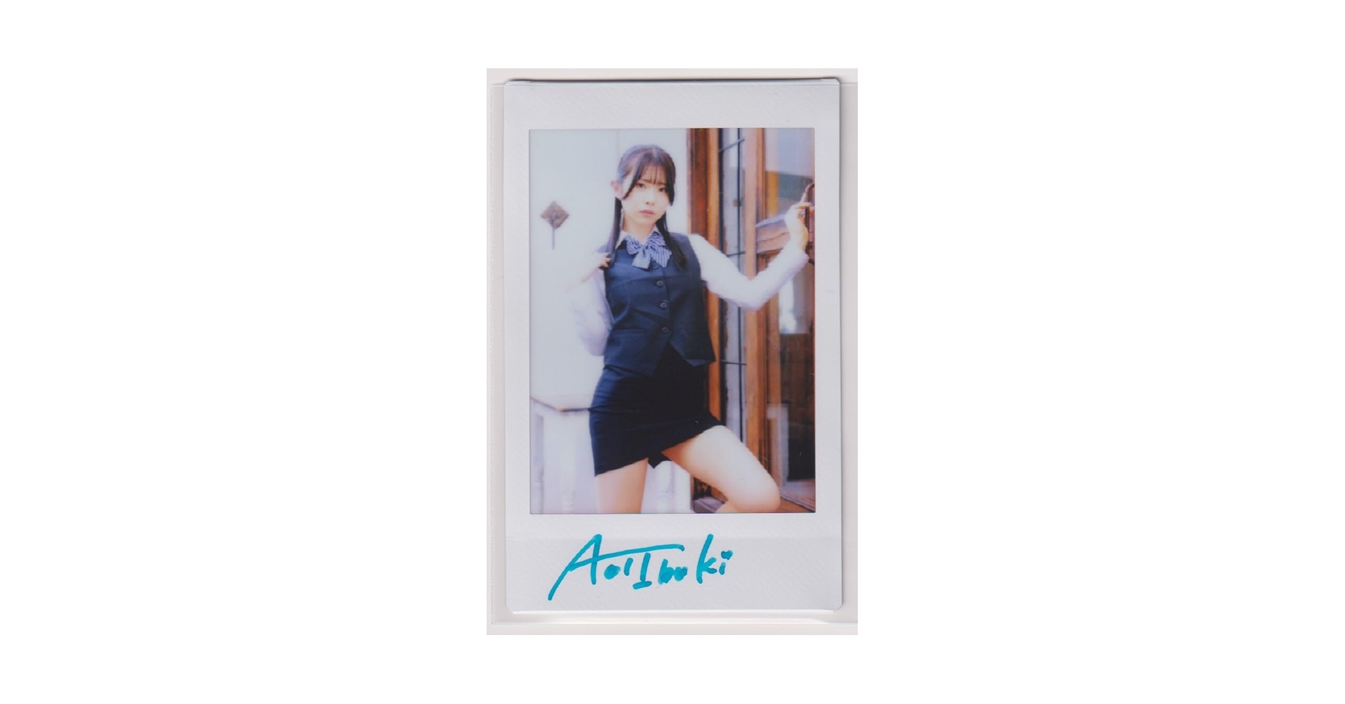 Amazon.co.jp: チェキ 葵いぶき あおいいぶき 直筆サイン Aoi