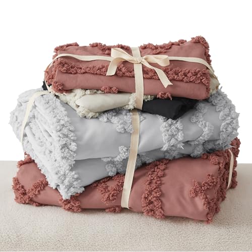 Image of Bedsure Boho Duvet Cover King Size, Soft & Comfortable Elegant Design Boho Bedding for Decoration, Machine Washable Comforter Cover for All Seasons,Includes 1 Duvet Cover & 2 Pillow Shams,Black